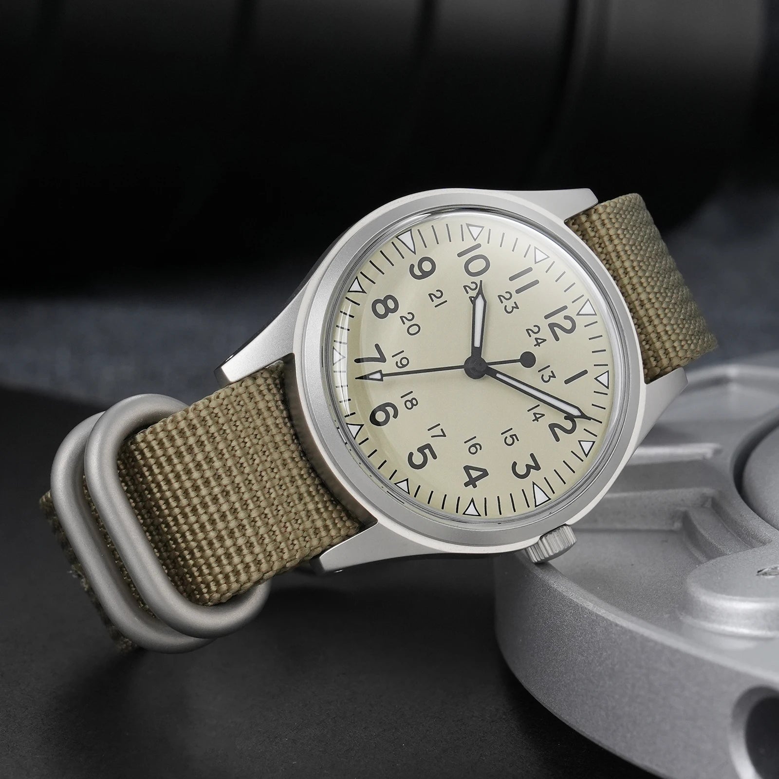 Militado ML07 Military Watch