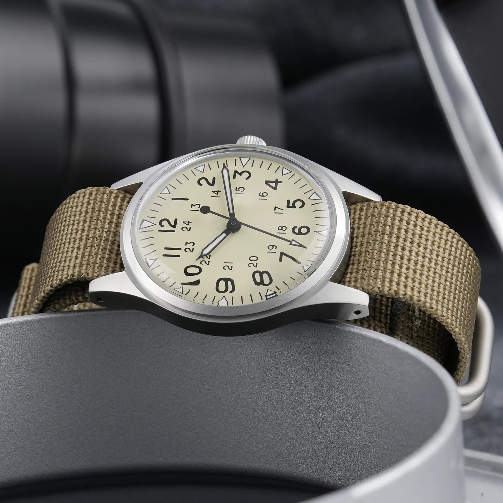 Militado ML07 Military Watch